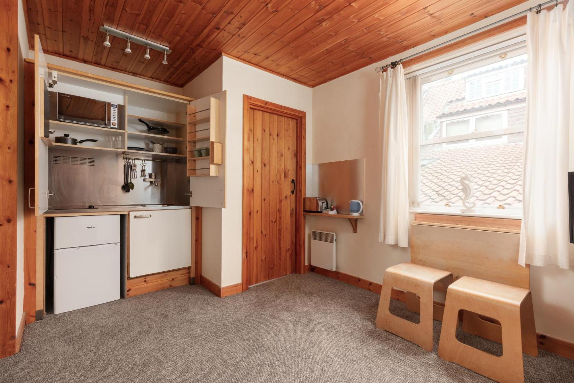 Discovery Accommodation Whitby Exterior foto